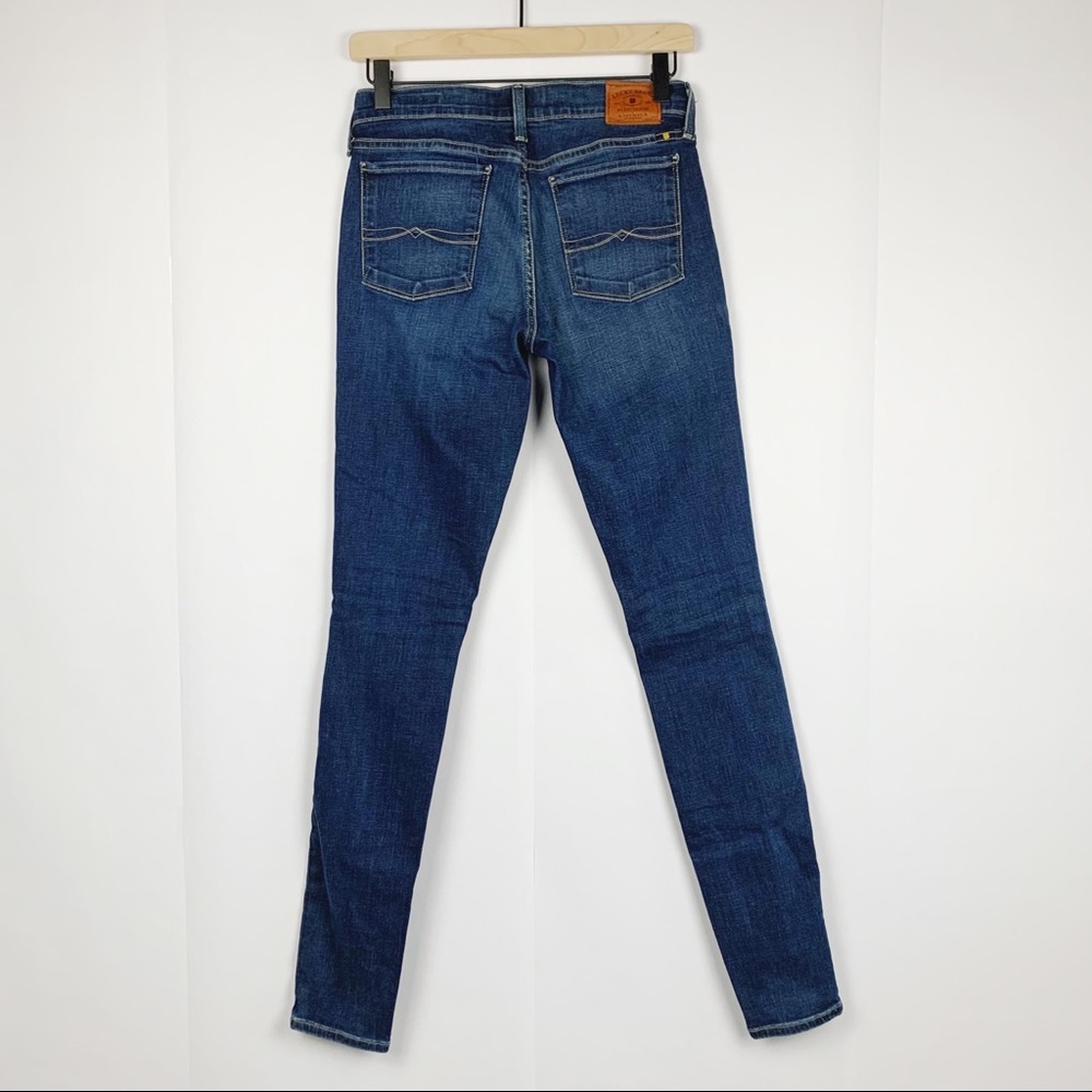 Lucky Brand Brooke Skinny Jeans - Picture 12 of 12